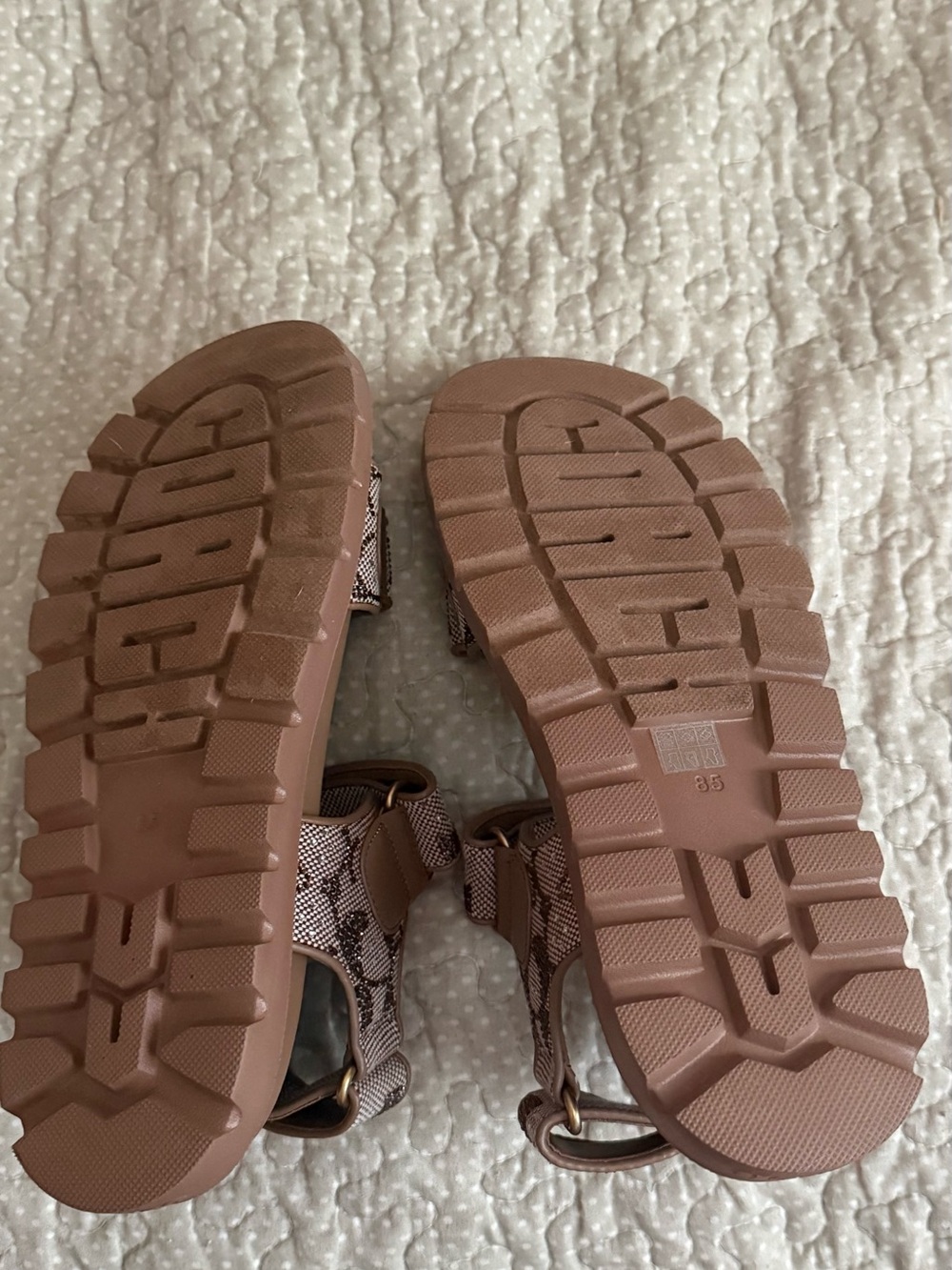 Coach Tan Logo Velcro Strap Sandals Brynn Sandalin Crystal Signature Tan 8.5B - Picture 5 of 11